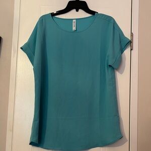 Zenana Outfitters Teal Short-Sleeve Blouse